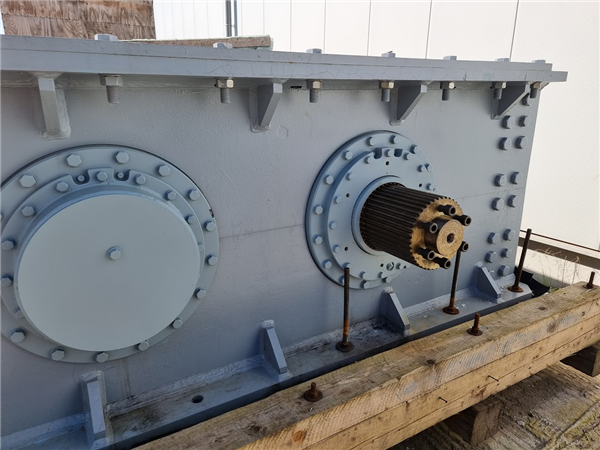 Unused Thyssenkrupp Drs 1000x2000 Dbl. Rollsizer And Ws 14/20 Dbl. Roll Crusher)